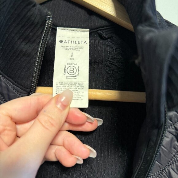 Athleta Flurry Force Insulated Primaloft Jacket Black Small - Picture 3 of 6
